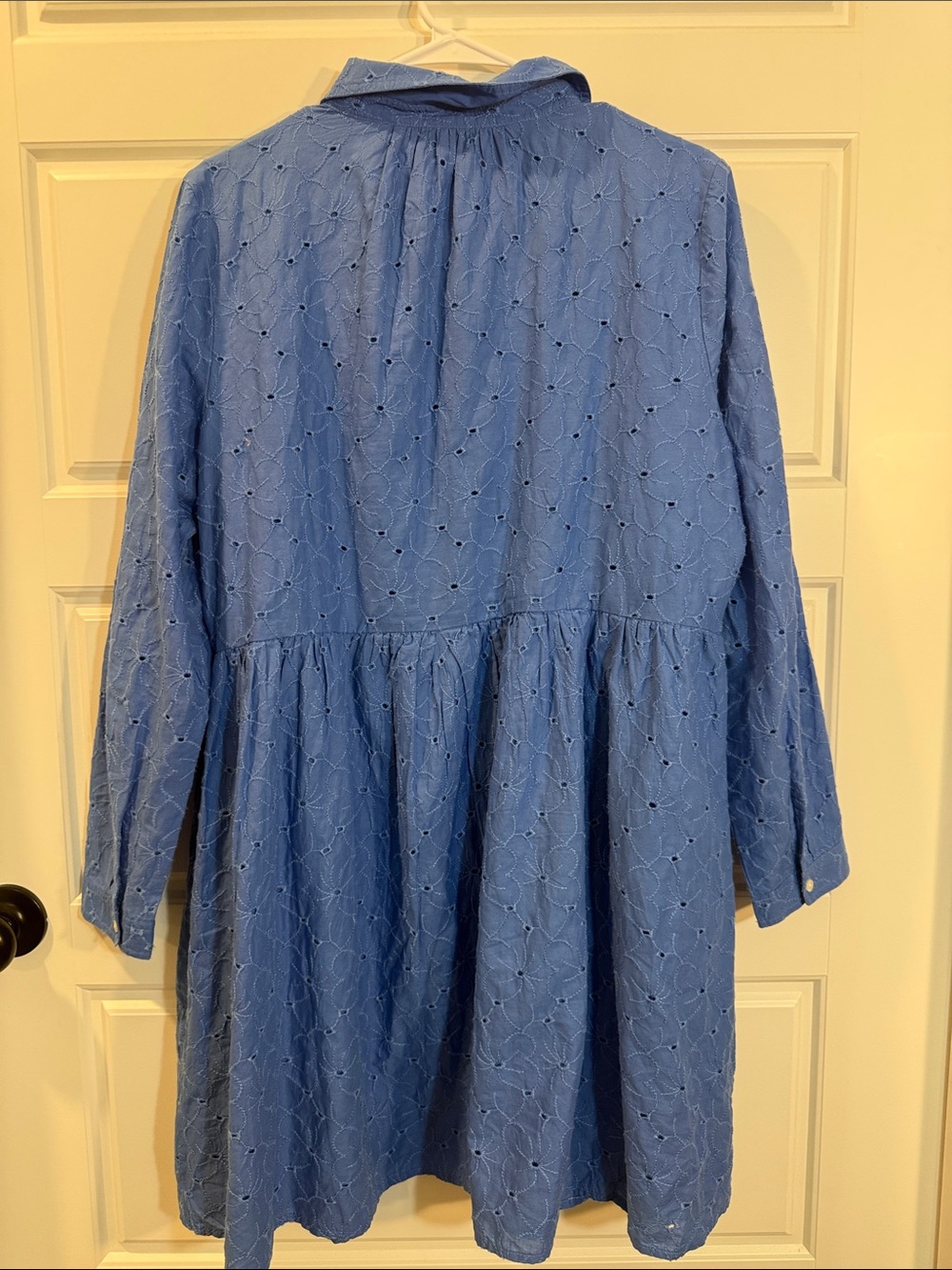 J.Crew Blue Eyelet Button Front Long Sleeve Mini Shirt Dress Size 14 Pockets - Picture 6 of 6